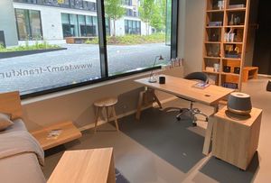 atelier Schreibtisch bei TEAM 7 Frankfurt.