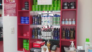 luxus friseure frankfurt Friseursalon *STAR*18 Frankfurt