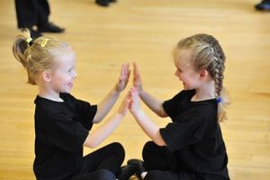 theaterschulen frankfurt Stagecoach Frankfurt Süd-Ost - Tanzschule, Schauspielschule & Gesangsunterricht