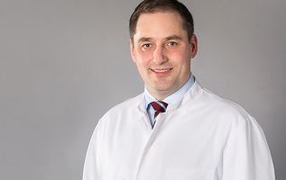 kliniken fur plastische chirurgie frankfurt Professor Dr. med. Dr. med. habil. Ulrich Rieger