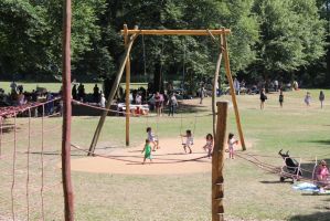 parkt kinder frankfurt Licht- und Luftbad Riederwald